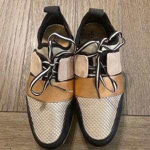Mossimo Rose Gold, black whit foam sneaker